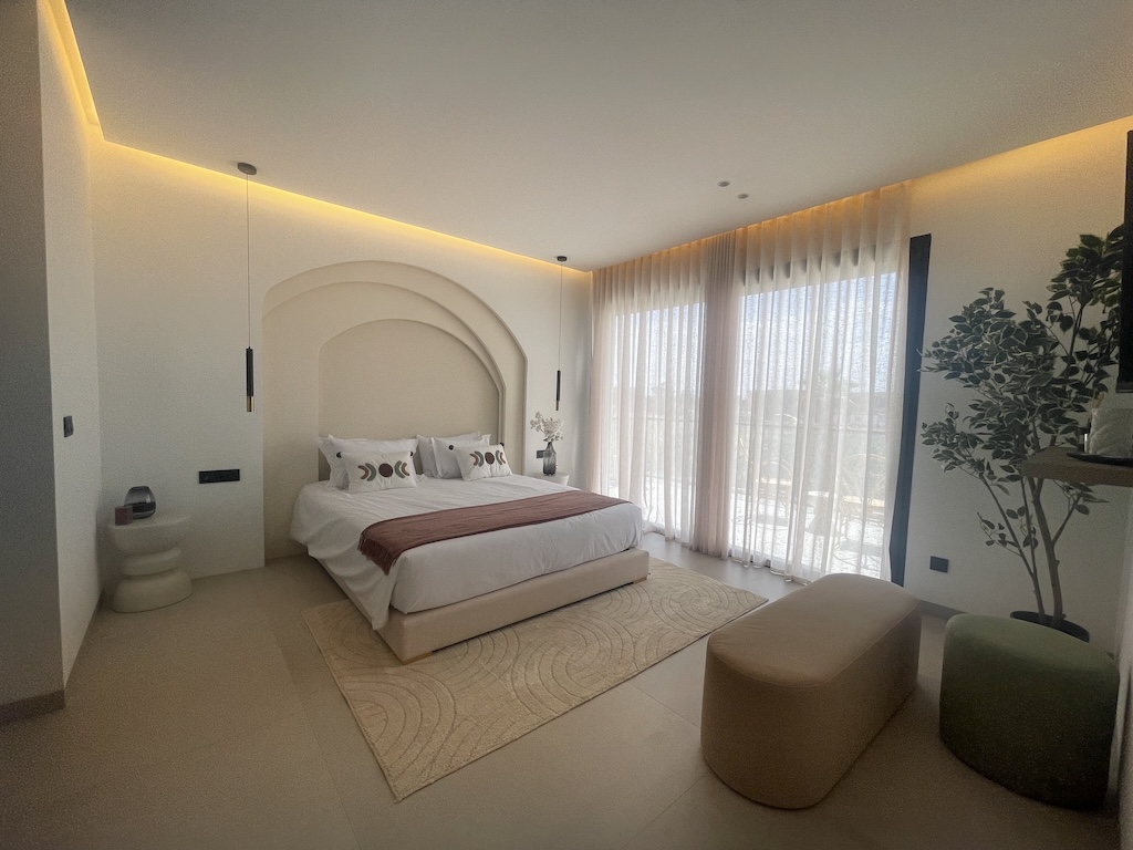SUITE 2
